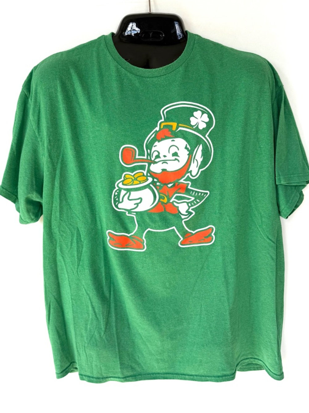 Notre Dame Fighting Irish Leprechaun Green Graphic T Shirt NCAA Shamrock Tee XXL